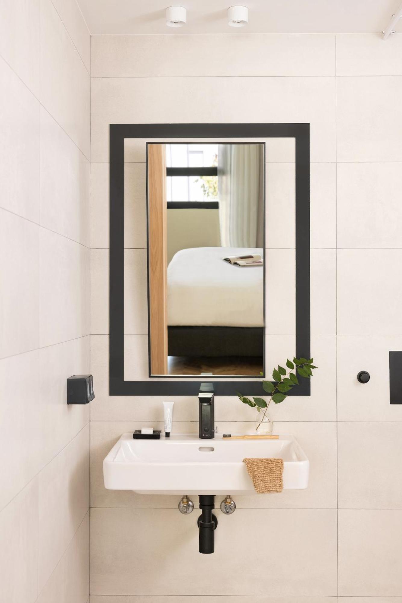 Sonder Sofia Aparthotel Madrid Bilik gambar