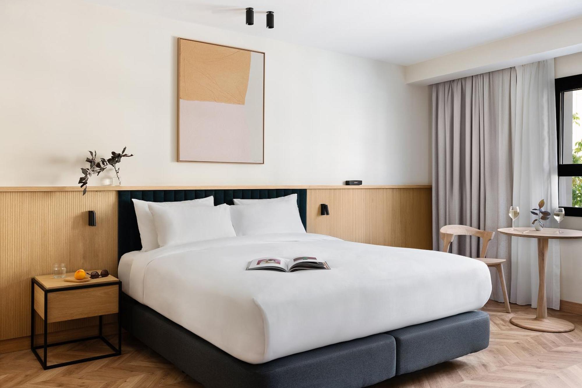 Sonder Sofia Aparthotel Madrid Luaran gambar
