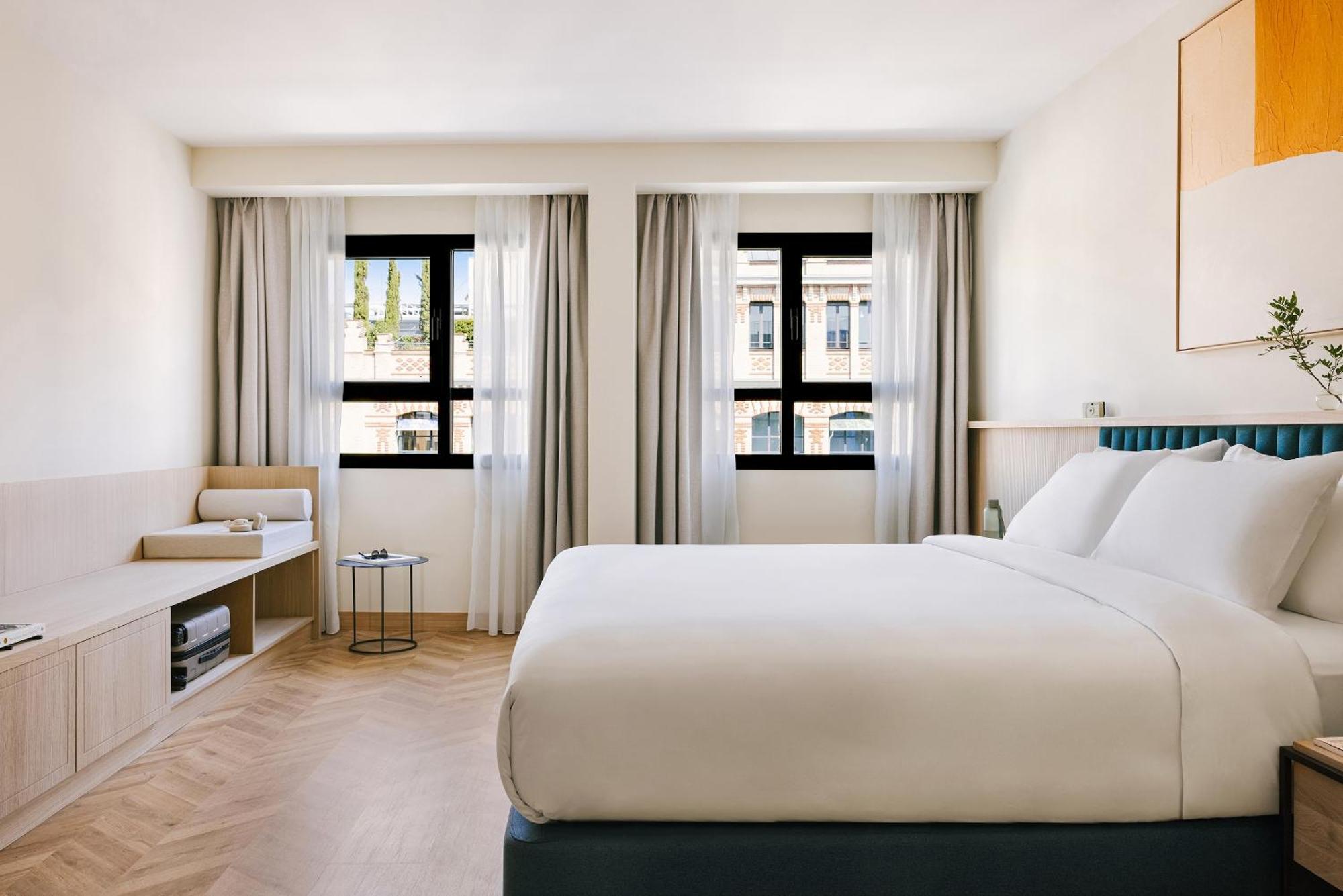 Sonder Sofia Aparthotel Madrid Luaran gambar