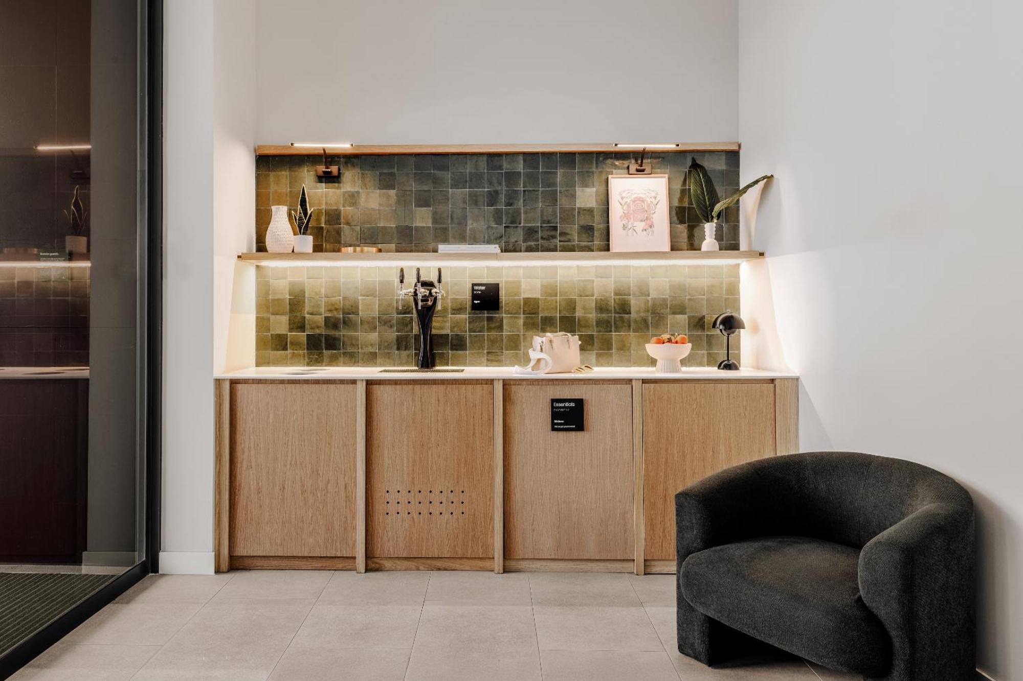 Sonder Sofia Aparthotel Madrid Luaran gambar